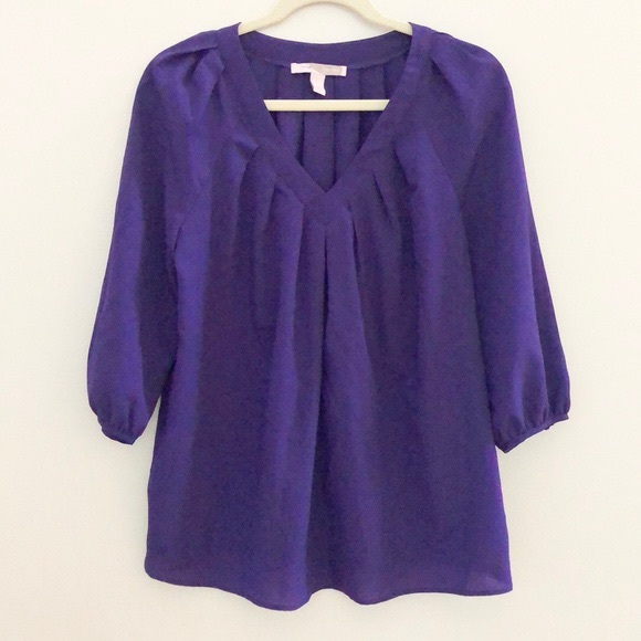 Banana Republic NWOT Flowy Pleated Purple V Neck Silky Satiny Top Blouse Medium - Picture 4 of 16